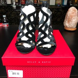 Kelly and Katie Ocilia Black Velvet open sandal